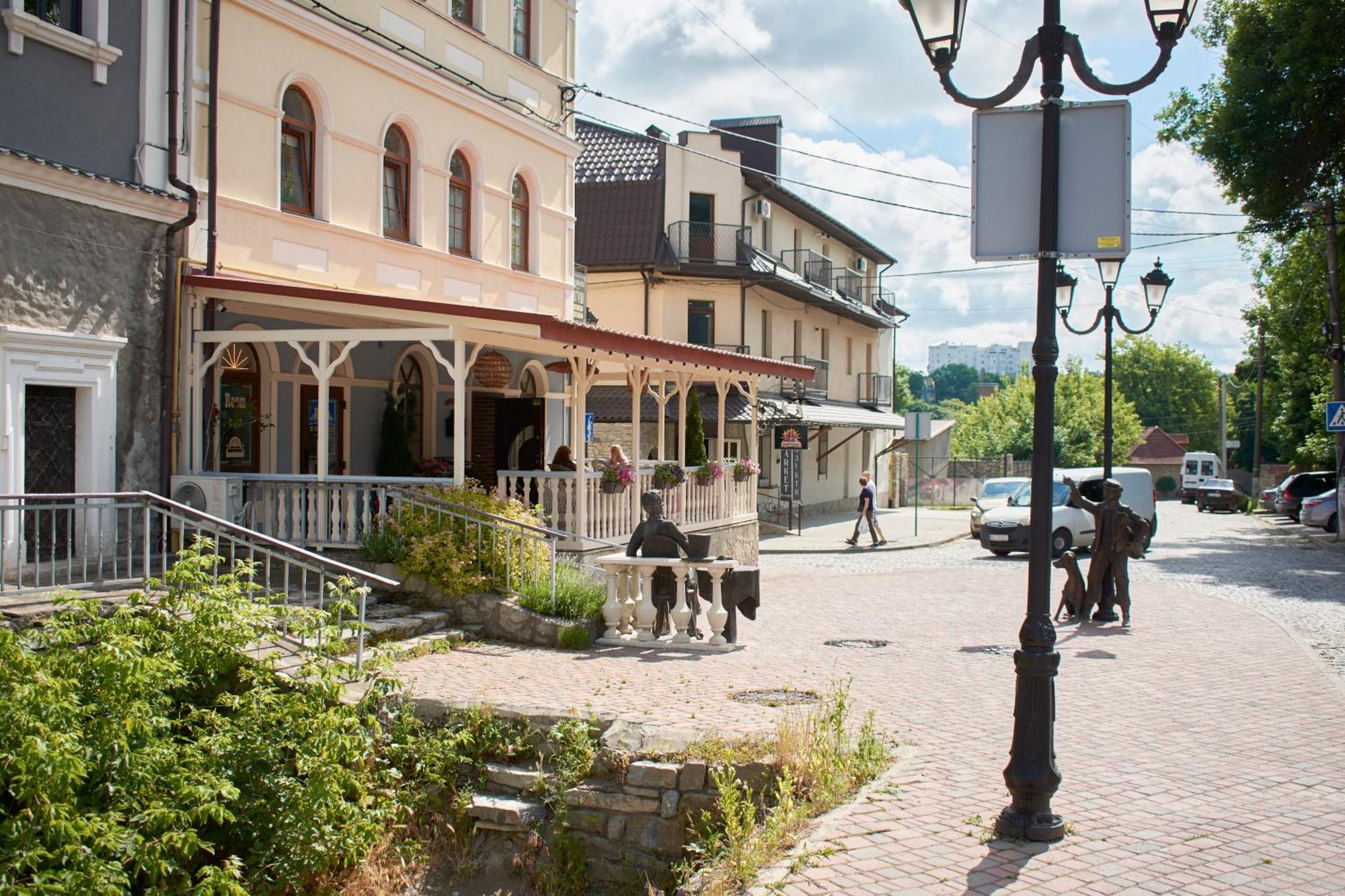 Hotel Florian Kamjanez-Podilskyj Exterior foto